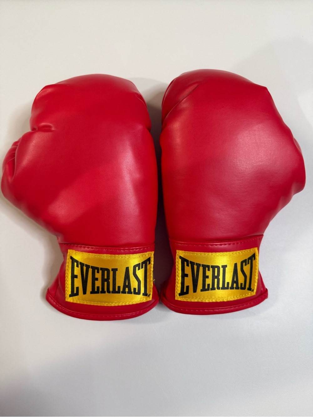 Everlast Red Laceless Training Gloves Kids Size S/M